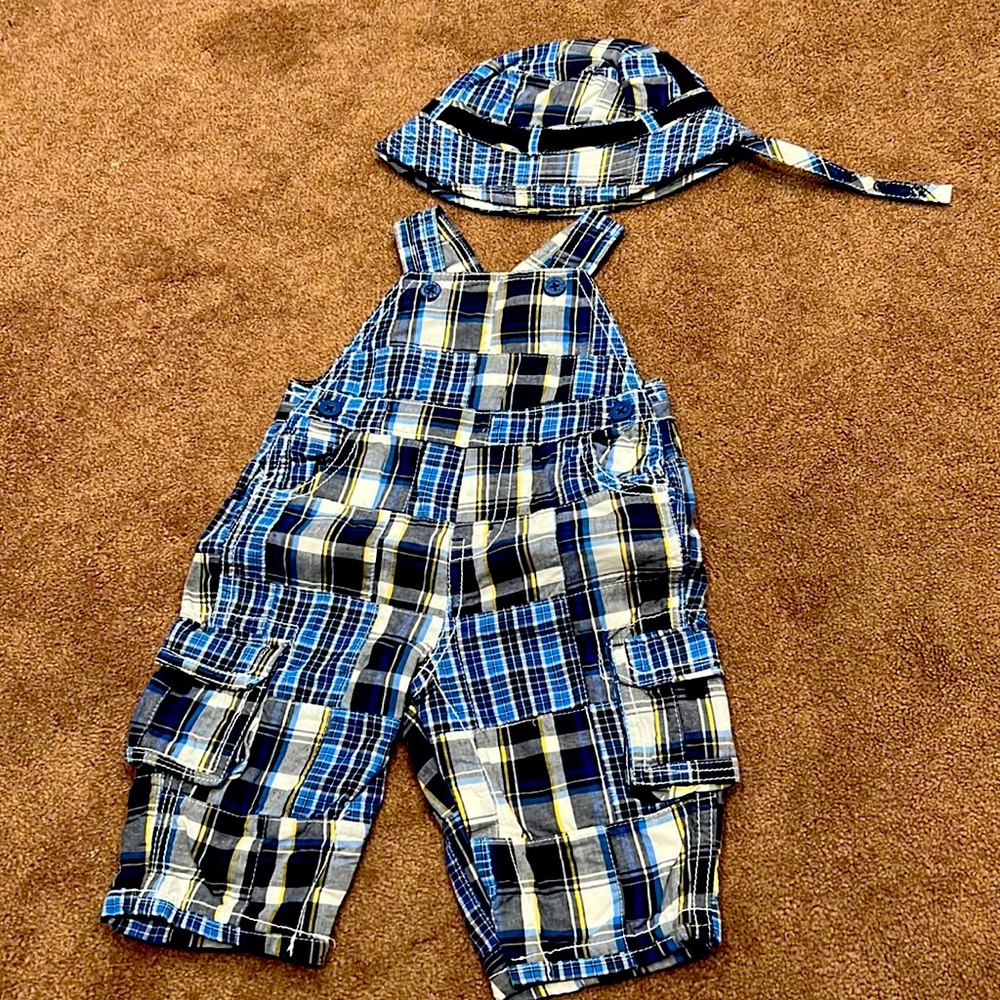Children’s place overall and hat